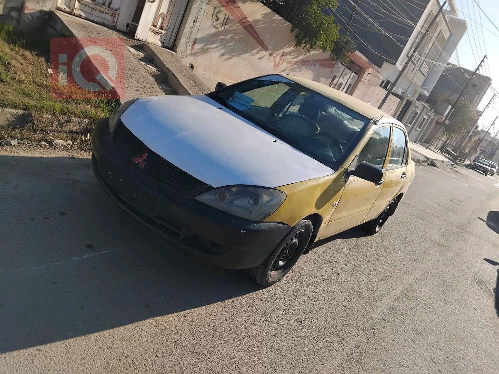 ميتسوبيشي لانسر